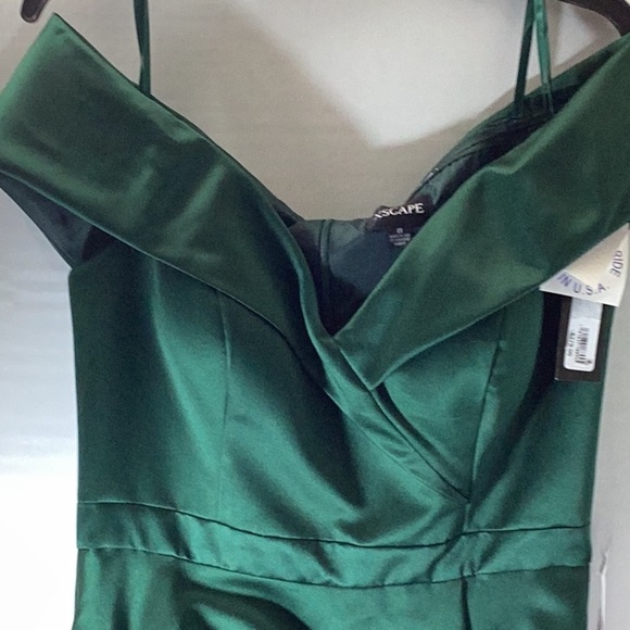 Xscape Women's Green Off-Shoulder Maxi Dress - Picture 6 of 9